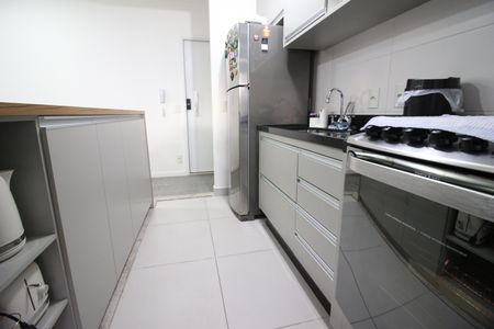 Apartamento à venda com 64m², 2 quartos e 2 vagasCozinha