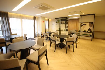 Apartamento à venda com 64m², 2 quartos e 2 vagasÁrea comum - Salão de festas