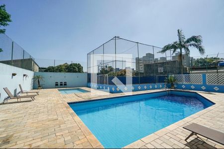 Apartamento à venda com 64m², 3 quartos e 1 vagaÁrea comum - Piscina