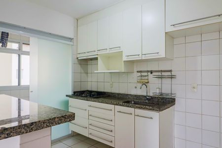 Apartamento para alugar com 70m², 3 quartos e 1 vagaCozinha e Área de Serviço