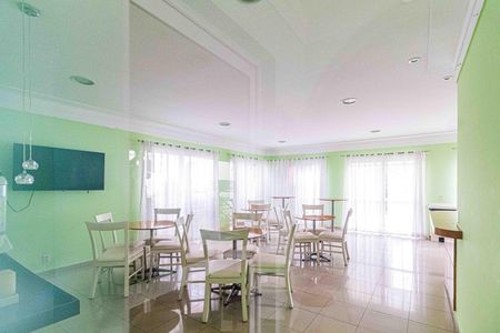 Apartamento para alugar com 70m², 3 quartos e 1 vagaÁrea comum - Salão de festas