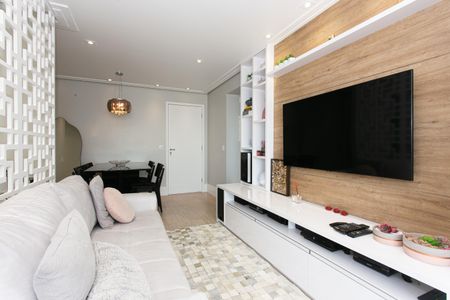 Apartamento à venda com 82m², 2 quartos e 2 vagasSala