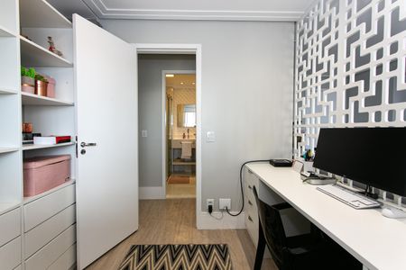 Apartamento à venda com 82m², 2 quartos e 2 vagasQuarto