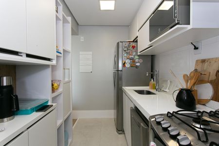 Apartamento à venda com 82m², 2 quartos e 2 vagasCozinha