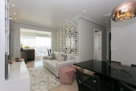 Apartamento à venda com 82m², 2 quartos e 2 vagasSala