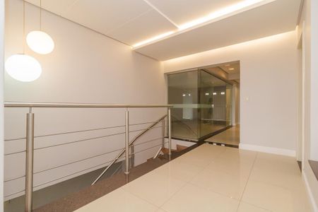 Casa à venda com 450m², 3 quartos e 3 vagasCorredor