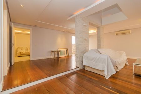 Casa à venda com 450m², 3 quartos e 3 vagasSala