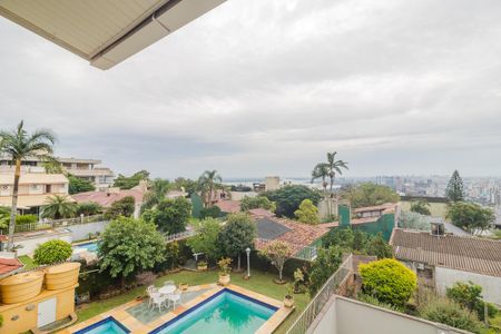 Casa à venda com 450m², 3 quartos e 3 vagasVaranda da Suíte