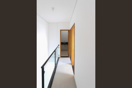 Casa à venda com 95m², 3 quartos e 3 vagasCorredor