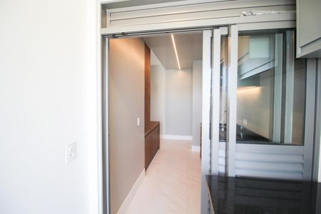 Apartamento à venda com 75m², 2 quartos e 2 vagasÁrea de Serviço