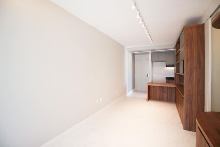 Apartamento à venda com 75m², 2 quartos e 2 vagasSala