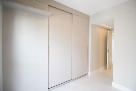 Apartamento à venda com 75m², 2 quartos e 2 vagasSuíte 1