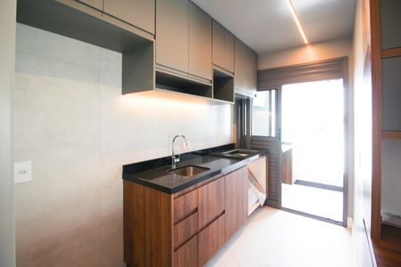 Apartamento à venda com 75m², 2 quartos e 2 vagasCozinha