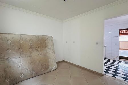 Casa à venda com 100m², 3 quartos e 2 vagas Casa à venda com 100m², 3 quartos e 2 vagasCopa