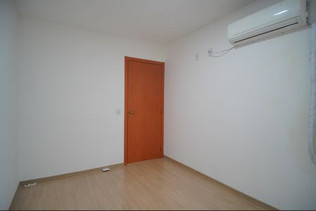 Apartamento à venda com 47m², 2 quartos e 1 vagaQuarto 2