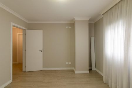 Casa para alugar com 238m², 3 quartos e 3 vagas Casa para alugar com 238m², 3 quartos e 3 vagasQuarto 2