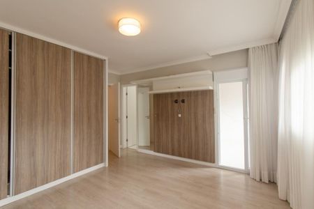 Casa para alugar com 238m², 3 quartos e 3 vagas Casa para alugar com 238m², 3 quartos e 3 vagasQuarto 1 Suíte