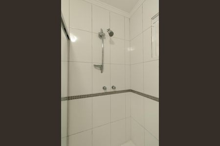 Casa para alugar com 238m², 3 quartos e 3 vagas Casa para alugar com 238m², 3 quartos e 3 vagasBanheiro da Suite