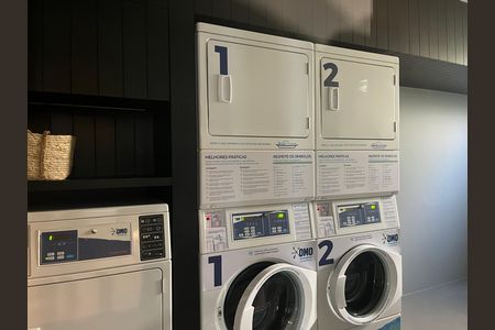 Studio à venda com 27m², 1 quarto e sem vaga Studio à venda com 27m², 1 quarto e sem vagaLavanderia