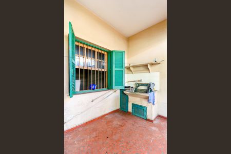 Casa à venda com 300m², 2 quartos e 4 vagasÁrea de Serviço