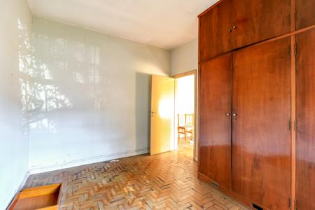 Casa à venda com 300m², 2 quartos e 4 vagasQuarto 1
