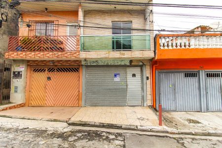 Casa para alugar com 21m², 1 quarto e sem vaga Casa para alugar com 21m², 1 quarto e sem vagaFachada