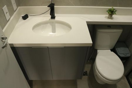 Apartamento para alugar com 24m², 1 quarto e sem vagaBanheiro da Suíte