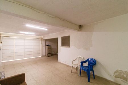 Casa à venda com 260m², 3 quartos e 4 vagasGaragem