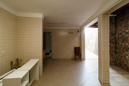 Casa à venda com 260m², 3 quartos e 4 vagasÁrea de Serviço