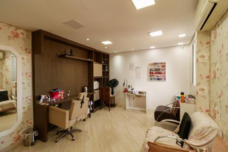 Casa à venda com 260m², 3 quartos e 4 vagasSala 3