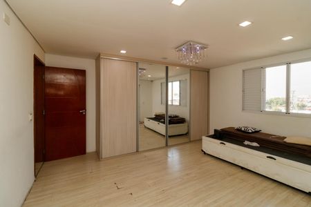 Casa à venda com 260m², 3 quartos e 4 vagasSuíte