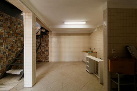 Casa à venda com 260m², 3 quartos e 4 vagasÁrea de Serviço