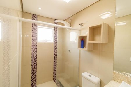 Casa à venda com 260m², 3 quartos e 4 vagasBanheiro da Suíte 2