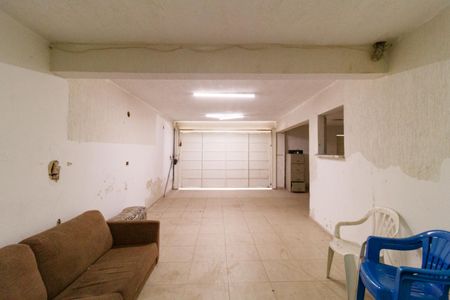 Casa à venda com 260m², 3 quartos e 4 vagasGaragem