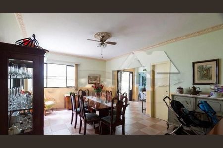 Casa à venda com 3 quartos, 400m² em Mirandópolis, São Paulo