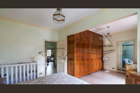 Casa à venda com 3 quartos, 400m² em Mirandópolis, São Paulo