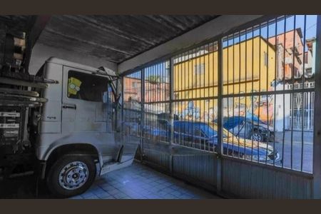 Casa à venda com 300m², 2 quartos e 5 vagas