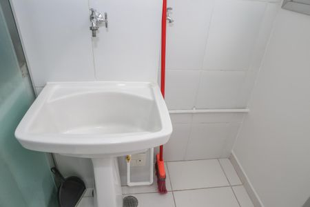 Apartamento à venda com 43m², 2 quartos e 1 vaga Apartamento à venda com 43m², 2 quartos e 1 vagaCozinha e Área de Serviço