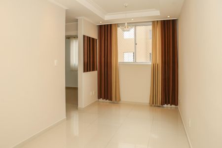 Apartamento à venda com 43m², 2 quartos e 1 vaga Apartamento à venda com 43m², 2 quartos e 1 vagaSala