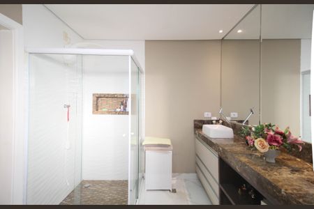 Casa para alugar com 500m², 8 quartos e 4 vagasBanheiro Suíte Master