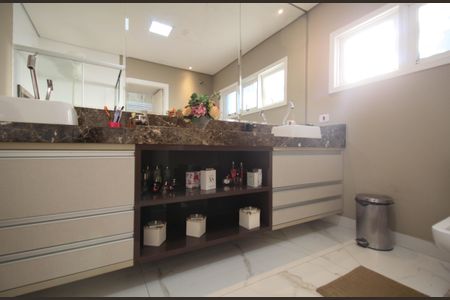 Casa para alugar com 500m², 8 quartos e 4 vagasBanheiro Suíte Master