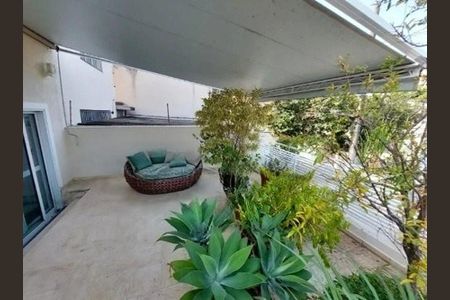 Casa à venda com 189m², 3 quartos e 2 vagas