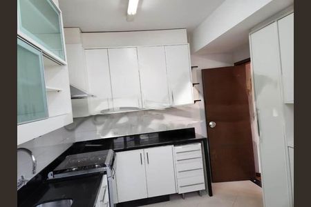 Casa à venda com 189m², 3 quartos e 2 vagas