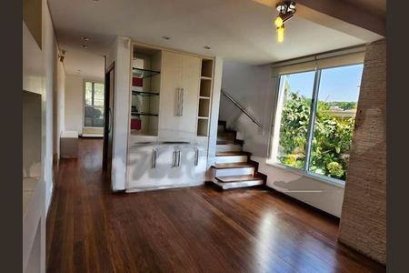 Casa à venda com 189m², 3 quartos e 2 vagas