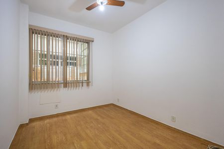 Apartamento à venda com 110m², 3 quartos e sem vagaQuarto 3