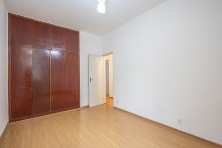 Apartamento à venda com 110m², 3 quartos e sem vagaQuarto 1