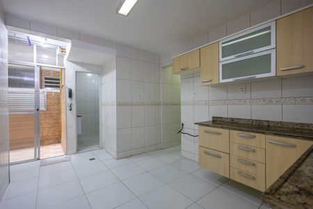 Apartamento à venda com 110m², 3 quartos e sem vagaCozinha