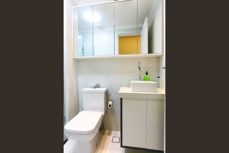 Apartamento à venda com 52m², 2 quartos e 1 vaga Apartamento à venda com 52m², 2 quartos e 1 vagaBanheiro