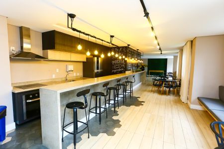 Apartamento à venda com 52m², 2 quartos e 1 vaga Apartamento à venda com 52m², 2 quartos e 1 vagaÁrea comum - Salão de festas