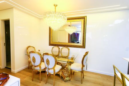 Apartamento à venda com 52m², 2 quartos e 1 vaga Apartamento à venda com 52m², 2 quartos e 1 vagaSala